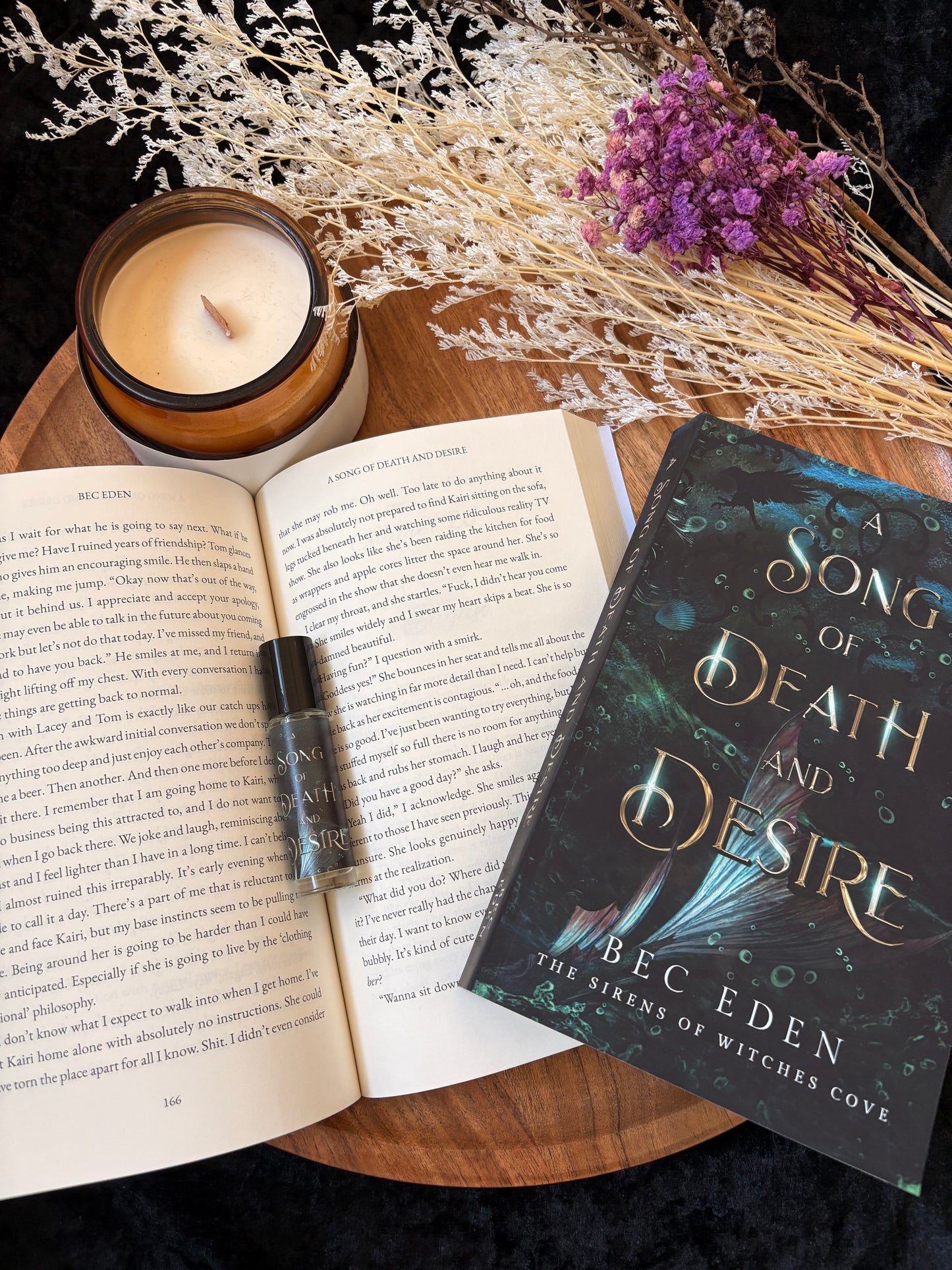 A SONG OF DEATH AND DESIRE SIGNATURE PERFUME